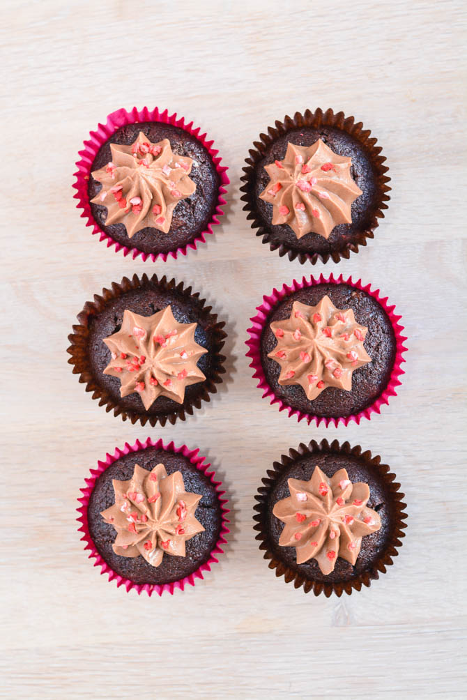 Frosted chocolate cupcakes