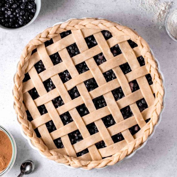 Lattice pie dough with braids