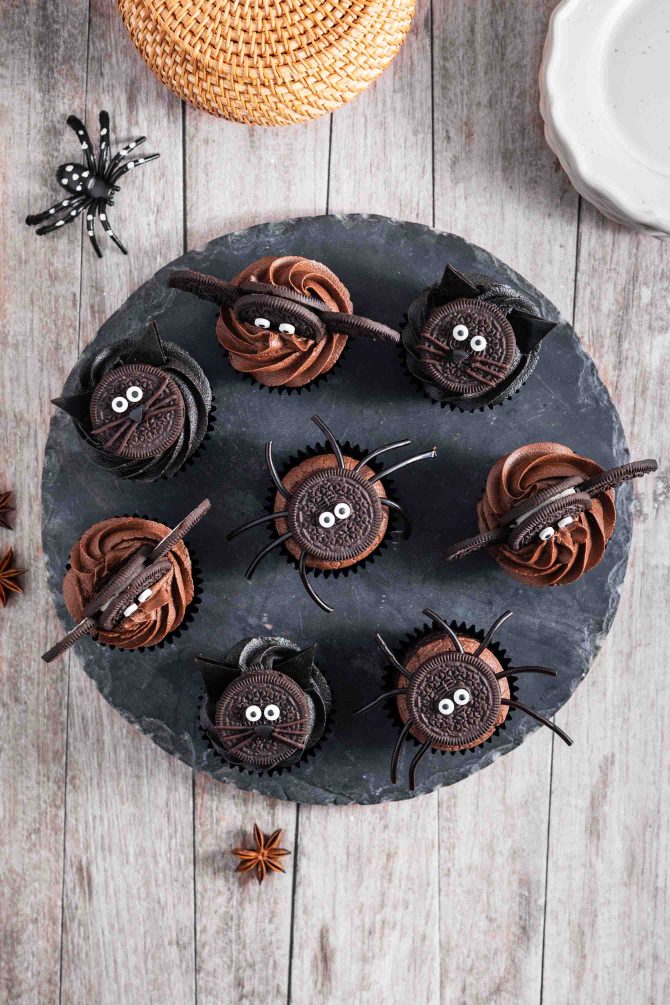 Chocolate Halloween cupcakes