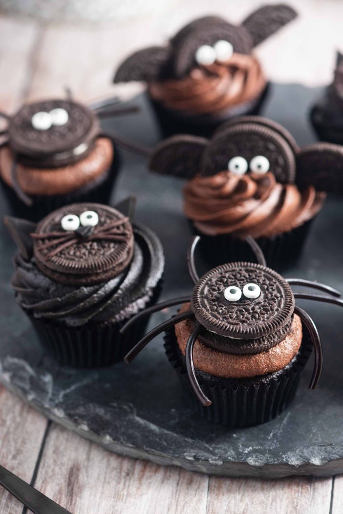 Chocolate Halloween cupcakes