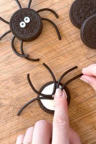 Oreo spiders