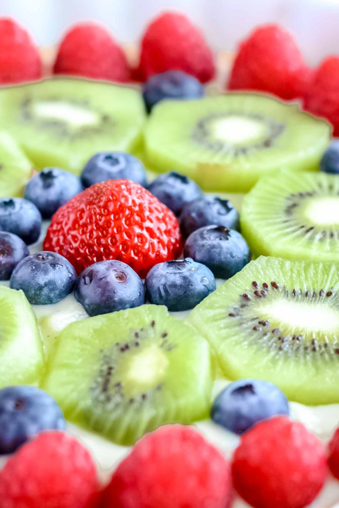 Fresh fruit custard tart with sliced fruit on top