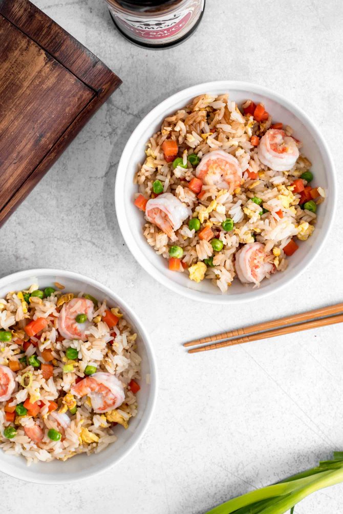 Fried rice with scrambled egg and prawns in a pot