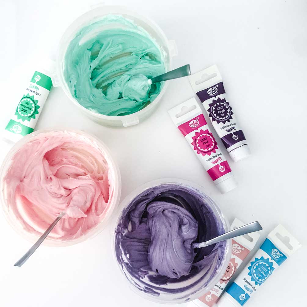 Bowl of vanilla buttercream frosting