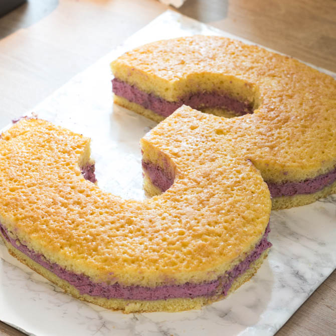 Cutting a number cake