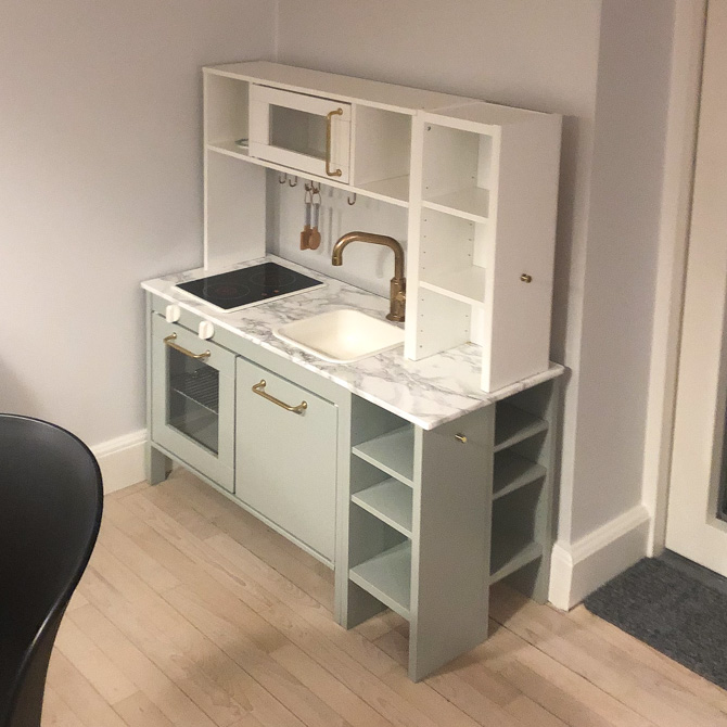 Extended play kitchen