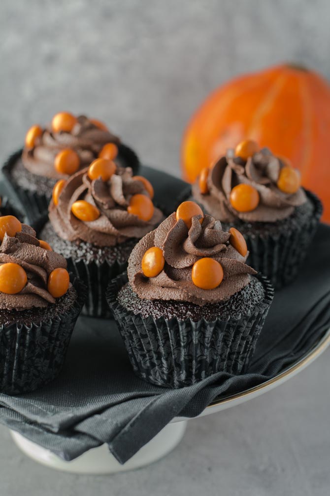 Chocolate Halloween cupcakes with M&Ms