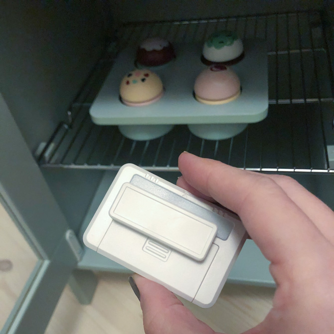 IKEA play kitchen magnet lights