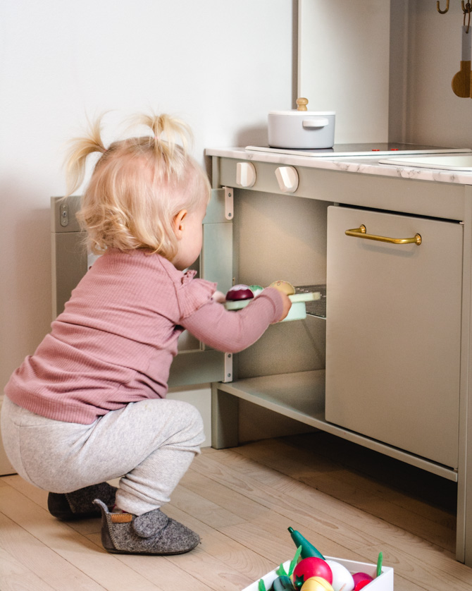 IKEA play kitchen oven rack